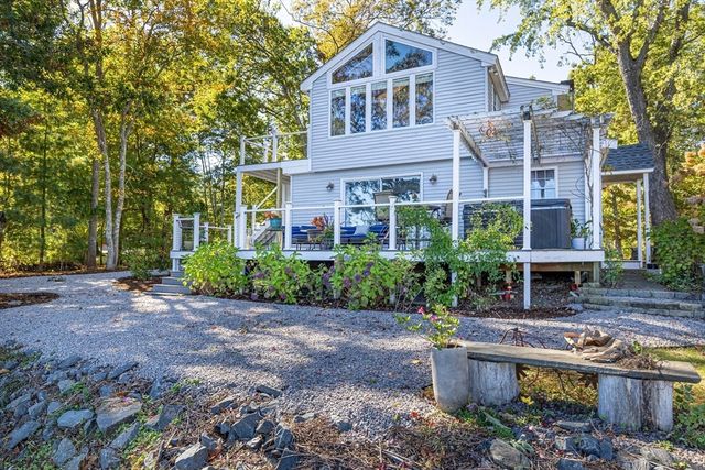 127 King Philip Road, Norton, MA 02766