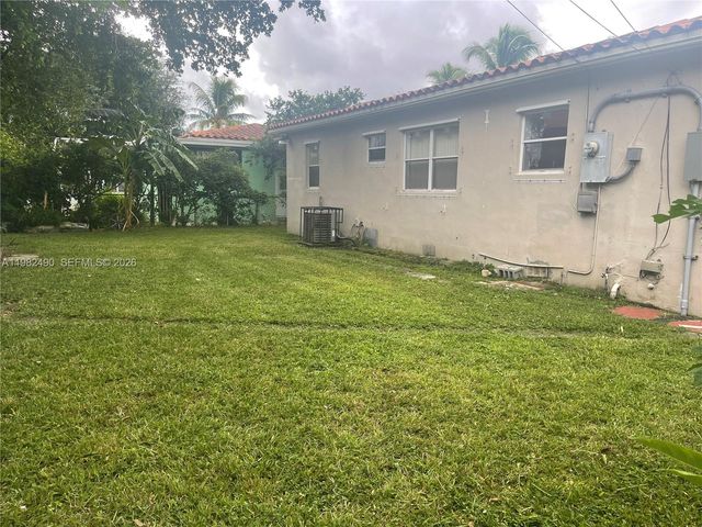 881 NE 156 TER., North Miami Beach, FL 33162
