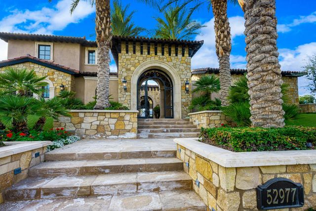 52977 Via Dona, La Quinta, CA 92253