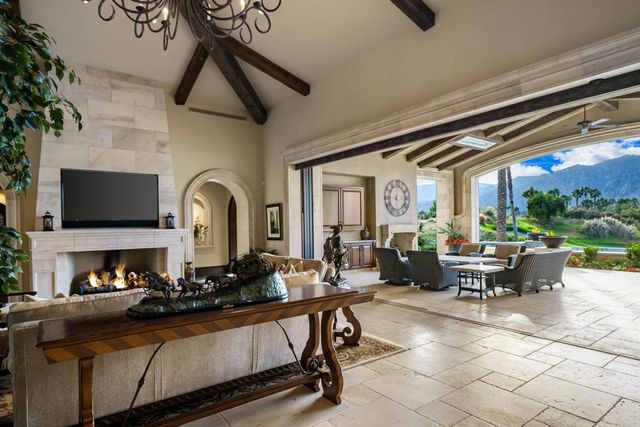 52977 Via Dona, La Quinta, CA 92253