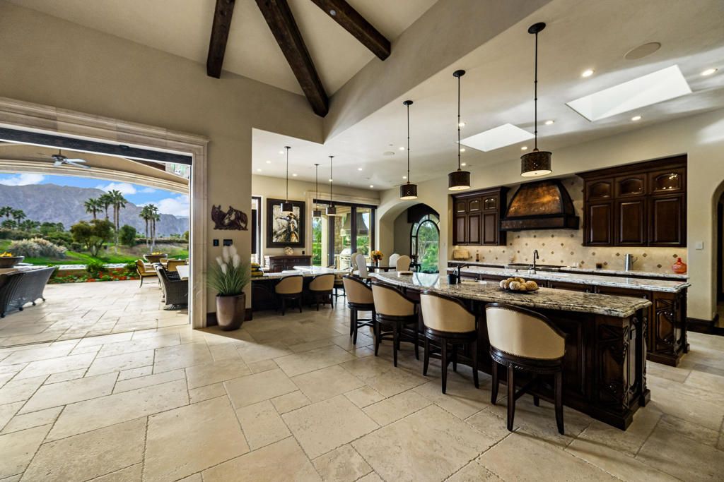 Image 14 of property listing at 52977 Via Dona, La Quinta, CA 92253