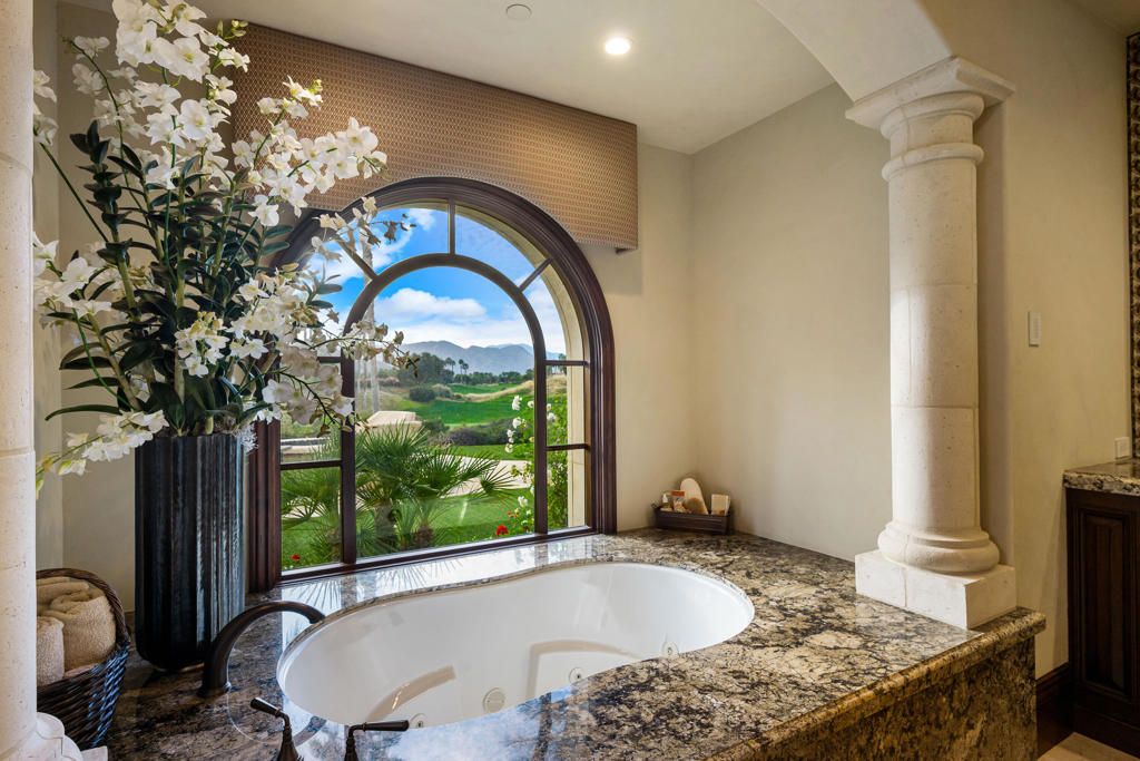 Image 32 of property listing at 52977 Via Dona, La Quinta, CA 92253