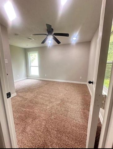 10747 Doe Hill Road, Montgomery, TX 77316