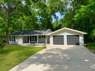 10747 Doe Hill Road, Montgomery, TX 77316