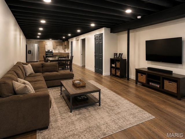 1387 Durham Drive, Herculaneum, MO 63048
