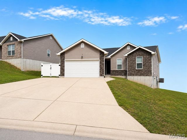 1387 Durham Drive, Herculaneum, MO 63048