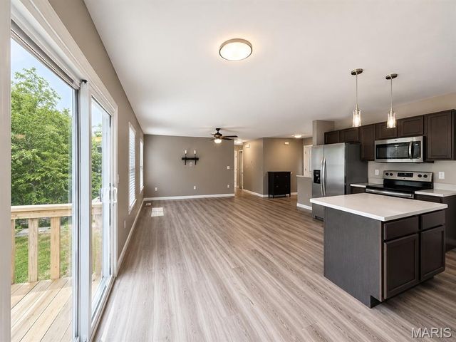 1387 Durham Drive, Herculaneum, MO 63048