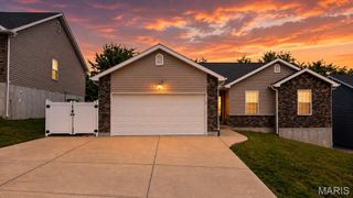 1387 Durham Drive, Herculaneum, MO 63048