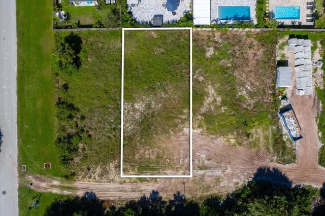 126 4Th St, St Augustine, FL 32080