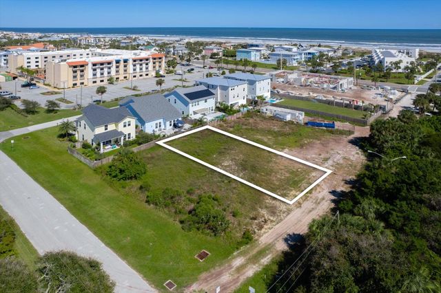 126 4Th St, St Augustine, FL 32080