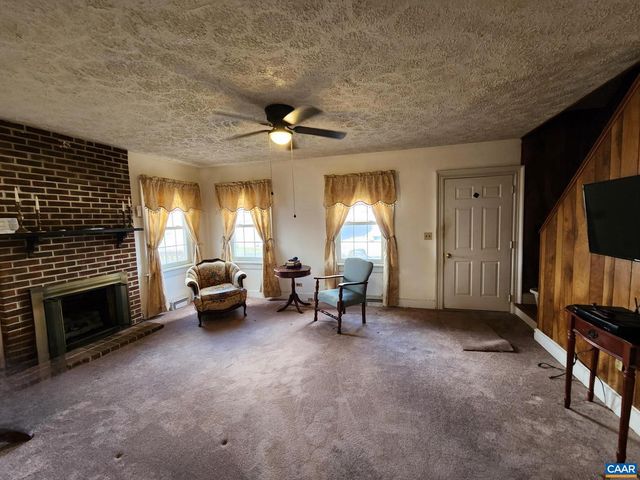 103 NOBLE AVE, Gordonsville, VA 22942