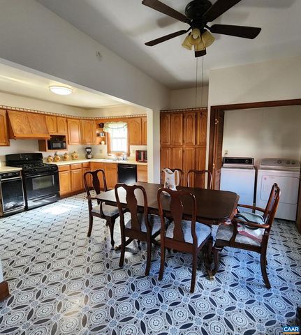 103 NOBLE AVE, Gordonsville, VA 22942