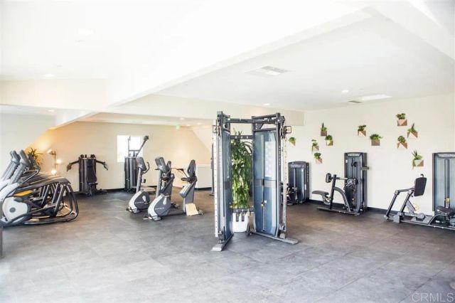 951 Camino Aldea, Chula Vista, CA 91913