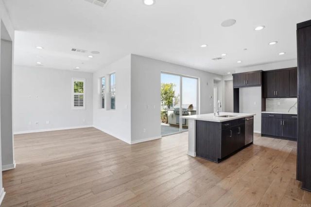 951 Camino Aldea, Chula Vista, CA 91913