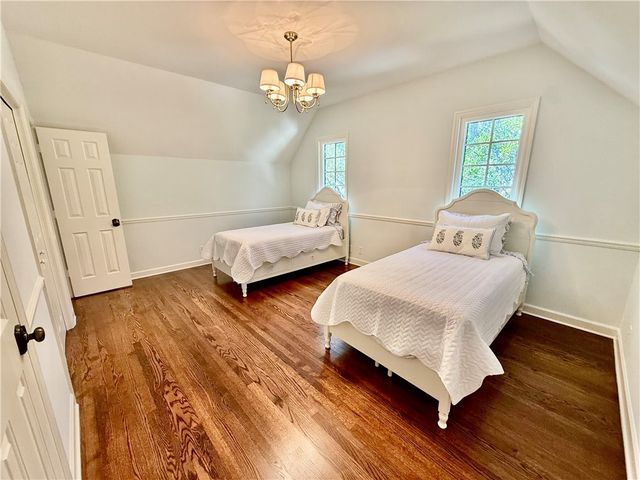 1086 Winding River Road, Vero Beach, FL 32963