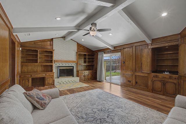 208 Ashe Bend Drive, Rowlett, TX 75087