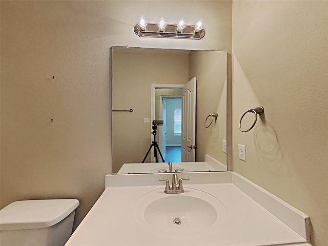 28914 Hidden Lake W, Magnolia, TX 77354