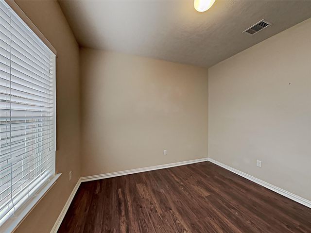 28914 Hidden Lake W, Magnolia, TX 77354