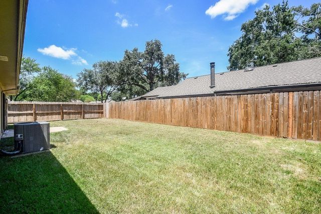 15118 Cabots Landing Drive, Houston, TX 77084