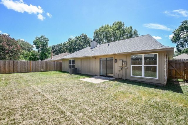 15118 Cabots Landing Drive, Houston, TX 77084