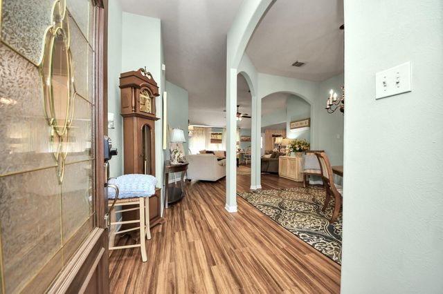 143 S Delta Mill Circle, Conroe, TX 77385