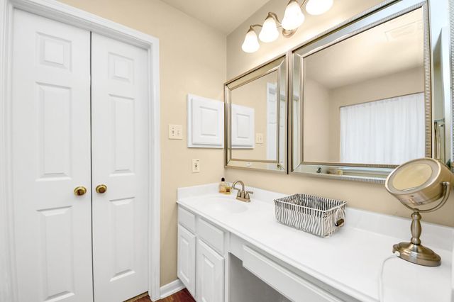 143 S Delta Mill Circle, Conroe, TX 77385