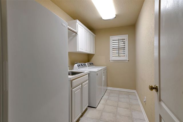 7613 Royal Troon Drive, Fort Worth, TX 76179