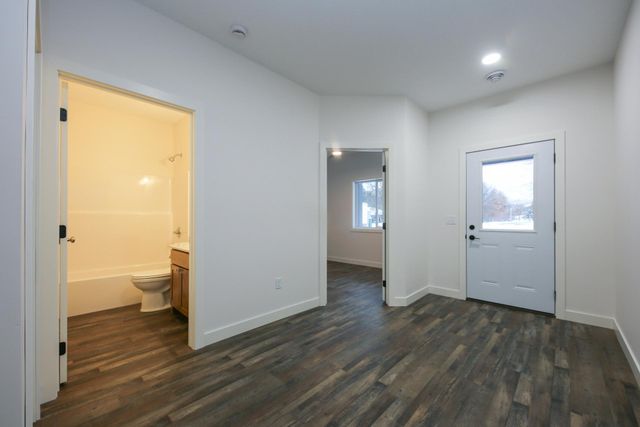 4680 Cedar Scenic Road, Baxter, MN 56425