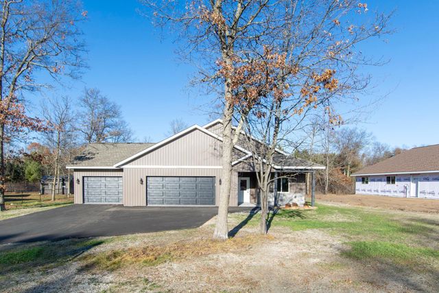 4680 Cedar Scenic Road, Baxter, MN 56425