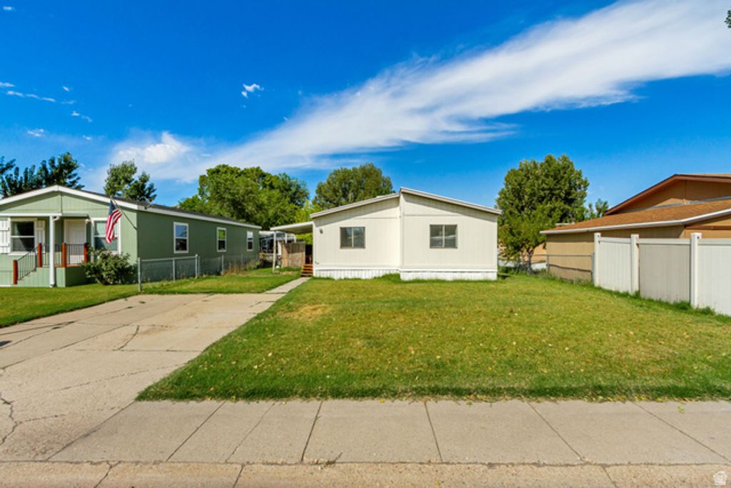 1350 W 300 N #75, Clearfield, UT 84015 — photo 2