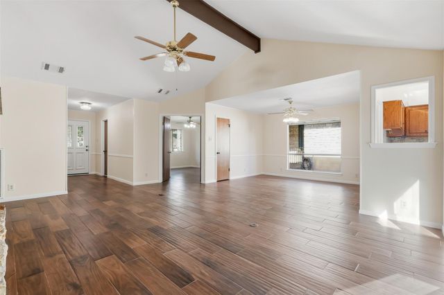 1109 Lohmans Crossing RD, Lakeway, TX 78734