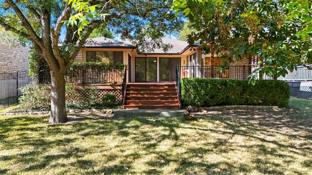 1109 Lohmans Crossing RD, Lakeway, TX 78734