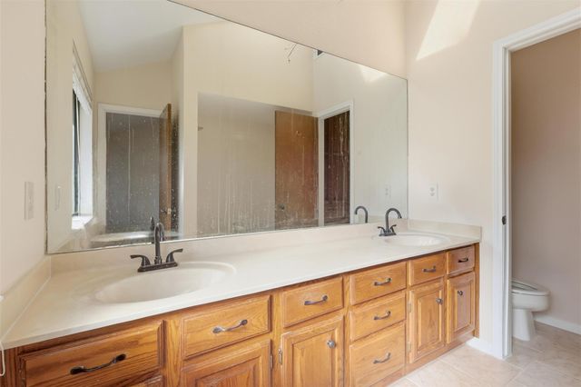 1109 Lohmans Crossing RD, Lakeway, TX 78734