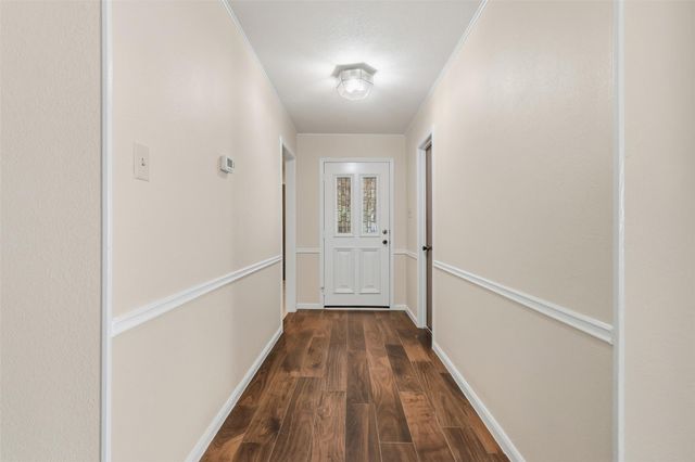 1109 Lohmans Crossing RD, Lakeway, TX 78734