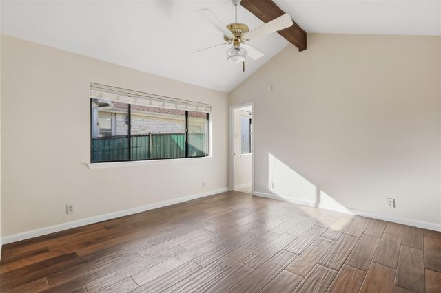 1109 Lohmans Crossing RD, Lakeway, TX 78734