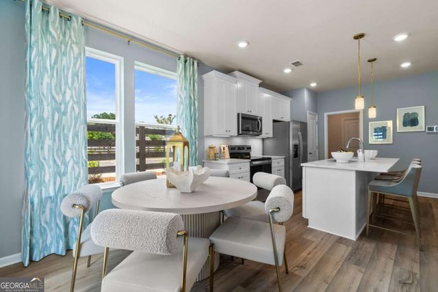 3668 Donovan Circle, Loganville, GA 30052