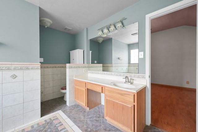 6715 Dillon Drive, Magnolia, TX 77354