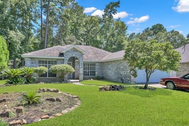 6715 Dillon Drive, Magnolia, TX 77354