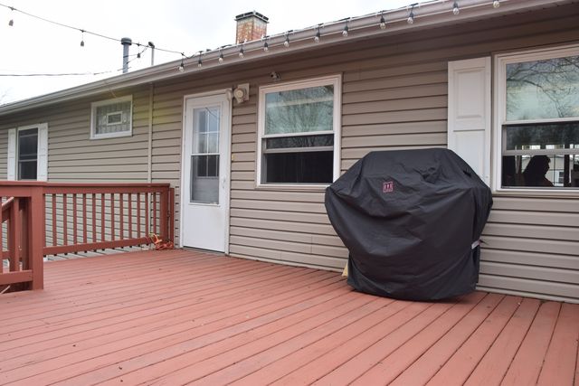 986 Yorkshire Drive, Hanover Park, IL 60133