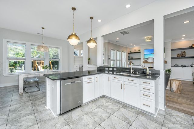 1585 Bourne Crossing, Mount Pleasant, SC 29466