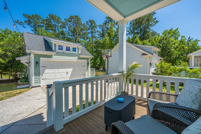 1585 Bourne Crossing, Mount Pleasant, SC 29466