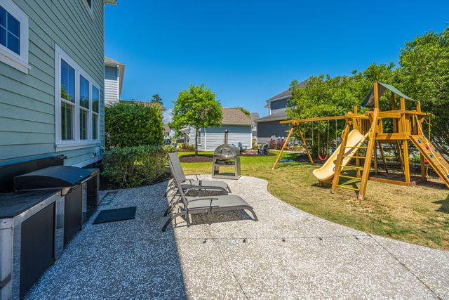 1585 Bourne Crossing, Mount Pleasant, SC 29466