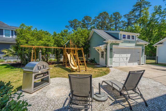 1585 Bourne Crossing, Mount Pleasant, SC 29466