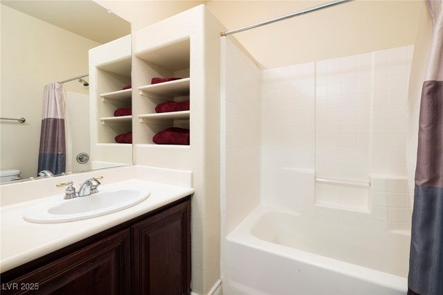 5845 Thai Coast Street, Las Vegas, NV 89130