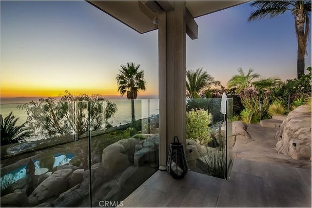 709 Kendall Drive, Laguna Beach, CA 92651
