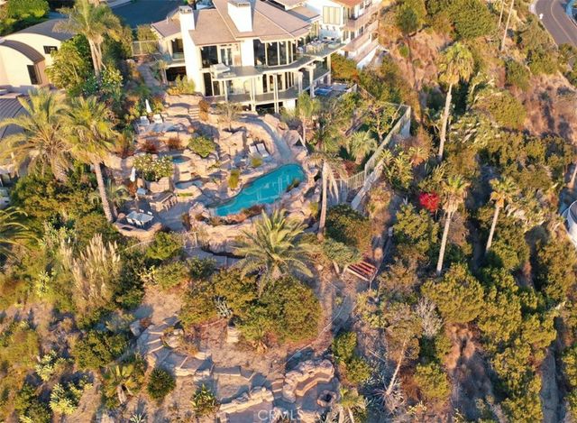 709 Kendall Drive, Laguna Beach, CA 92651