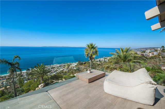 709 Kendall Drive, Laguna Beach, CA 92651