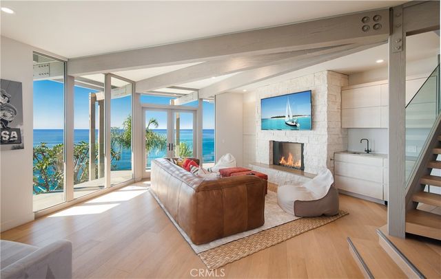 709 Kendall Drive, Laguna Beach, CA 92651