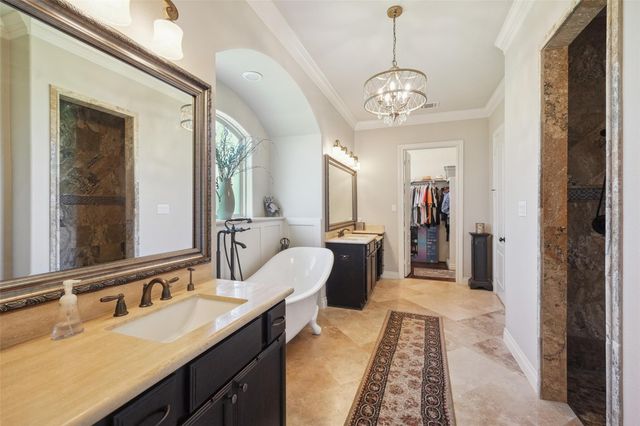 5924 Oak Leaf Court, Conroe, TX 77304