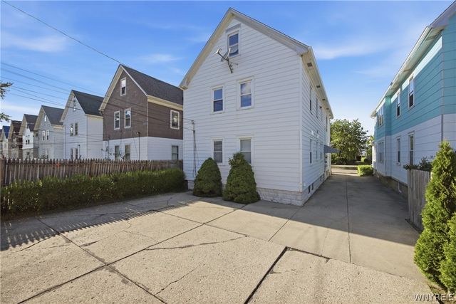 154-156 Lincoln Boulevard, Tonawanda, NY 14217